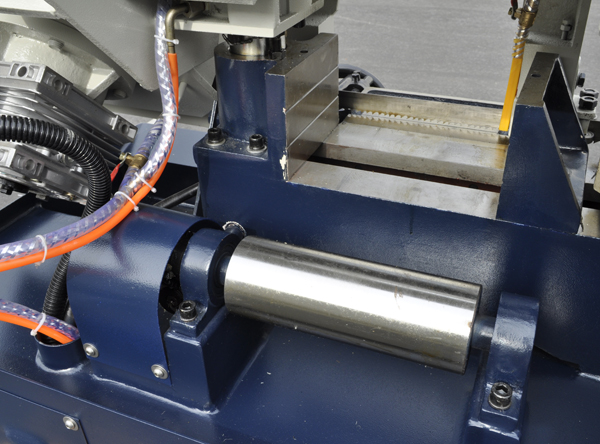 SH330-Fully-Automatic-Band-Saw-Cutting-Machine-From-China-Factory-5 (2).jpg
